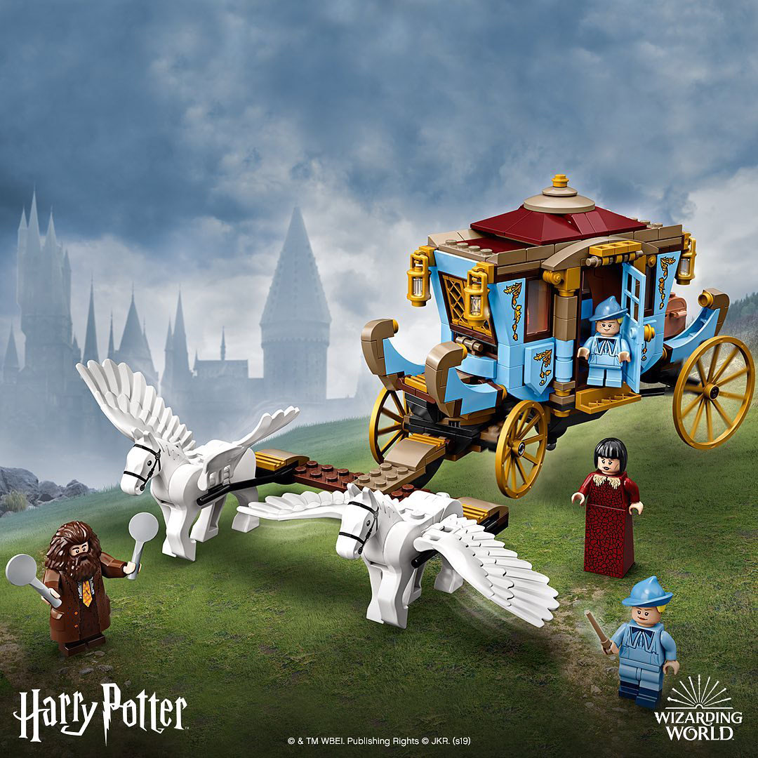 Beauxbatons’ Carriage: Arrival at Hogwarts (75958)