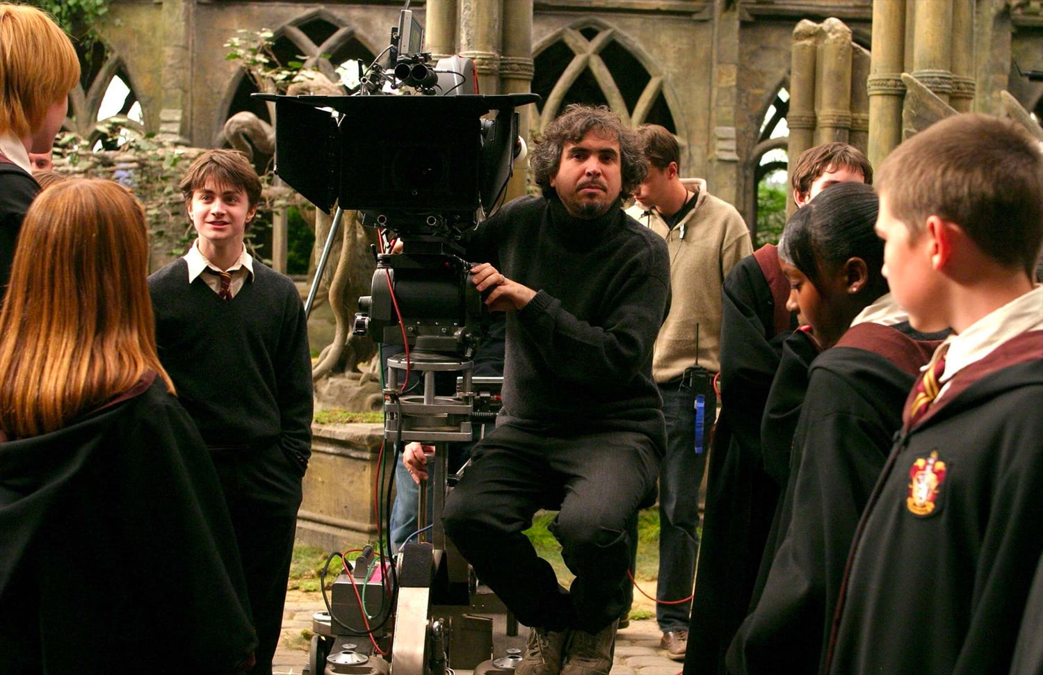 Alfonso Cuarón in the Hogwarts Courtyard