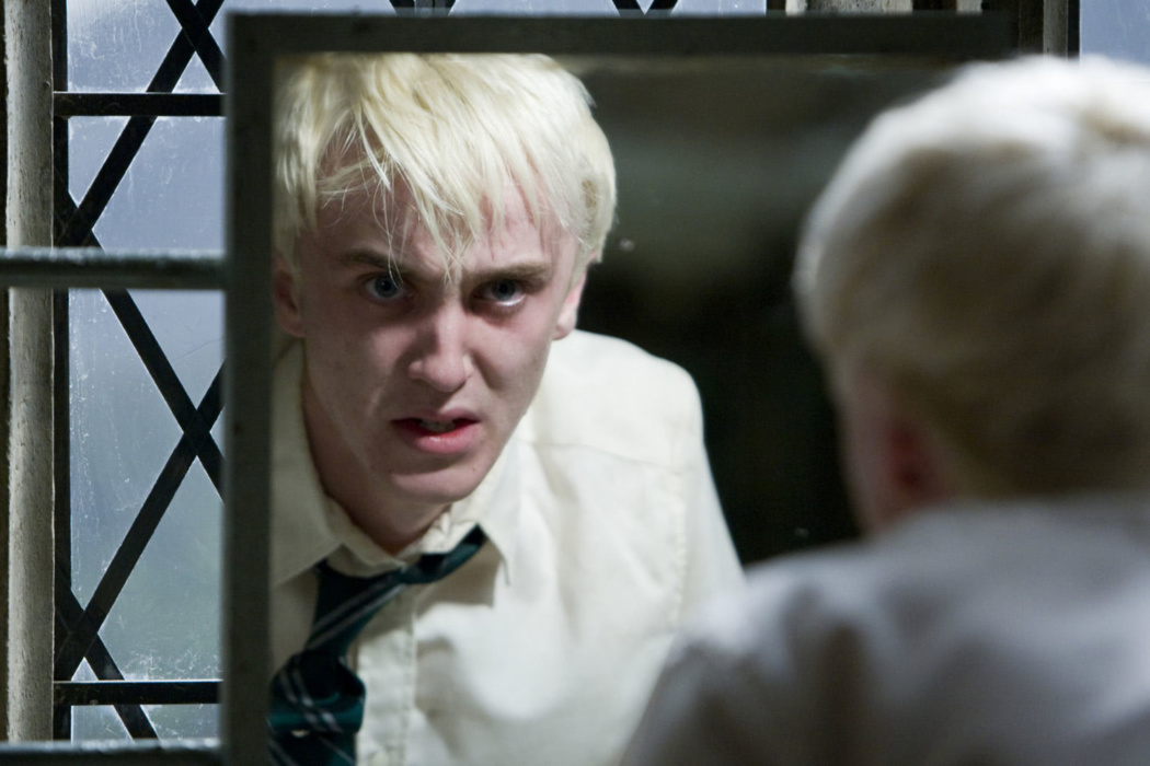 Draco Malfoy Looks In The Mirror — Harry Potter Fan Zone