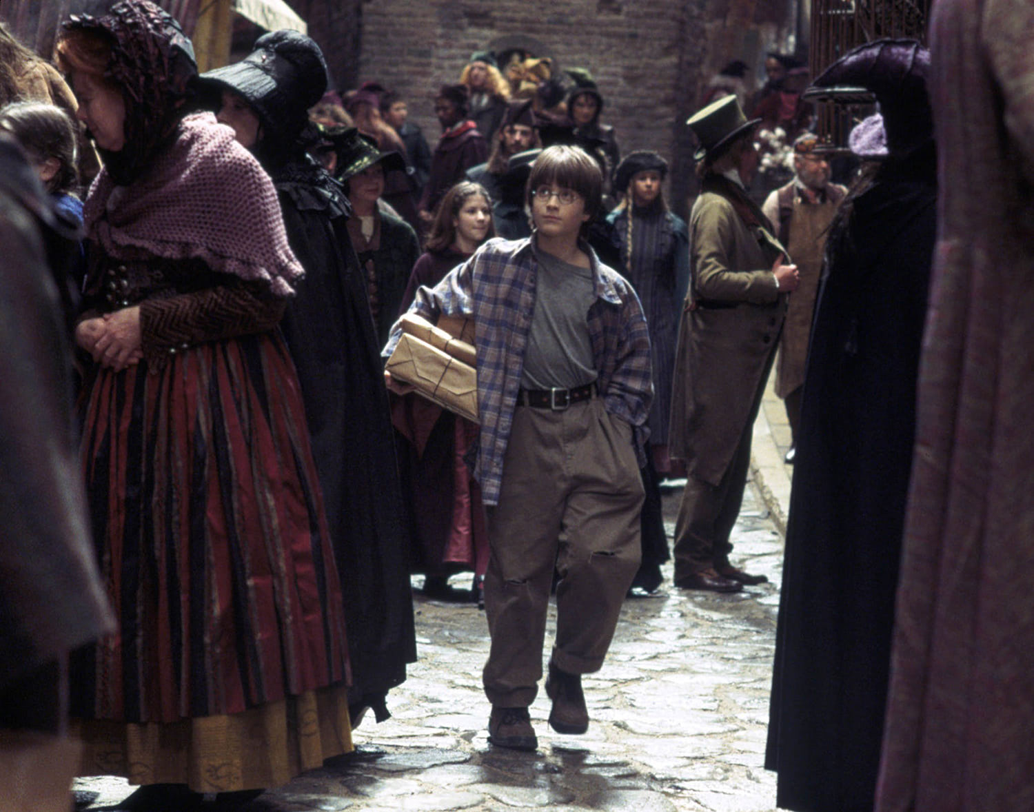 Harry enters Diagon Alley