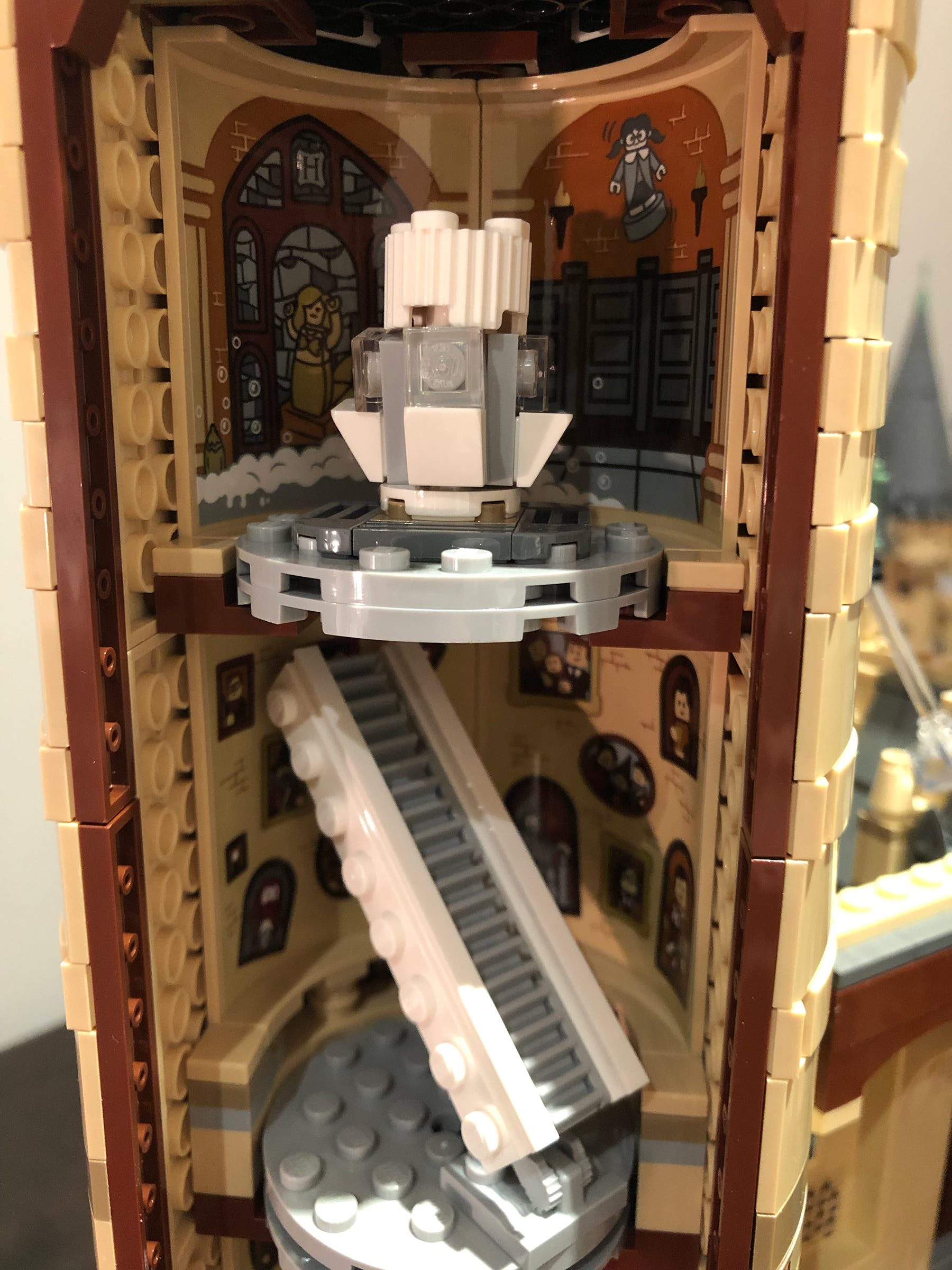 LEGO Hogwarts Castle (71043) bathroom