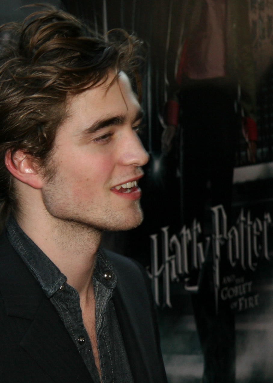 Robert Pattinson at the New York City ‘Goblet of Fire’ premiere