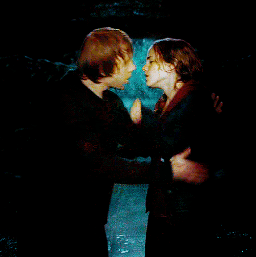 Ron and Hermione kiss